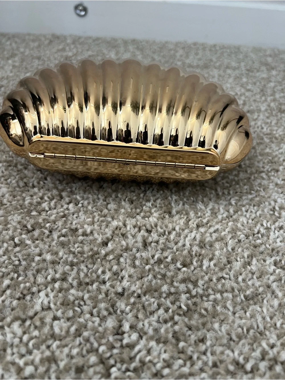 Gold Shell Clutch Bag - Elegant Metallic Evening Bag